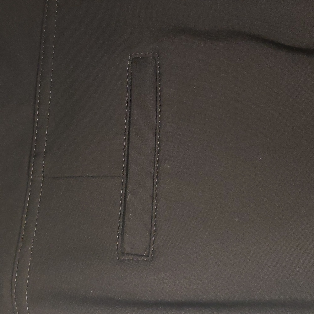 Black Cache slim pants - Picture 6 of 7